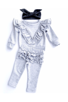 Tracksuit with sewn-on, pointed frills