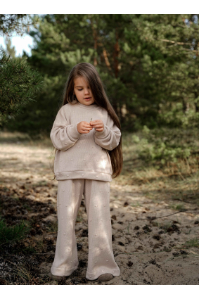 Dzianinowy komplet w kropeczki